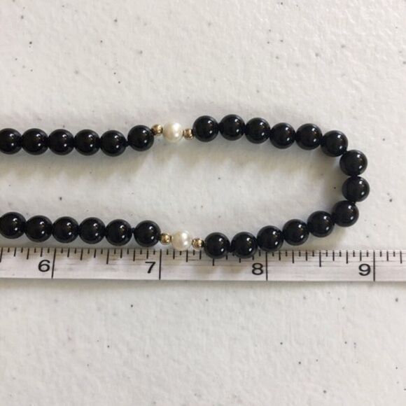 Vintage Imperial-Deltah Onyx Bead Necklace 14K Gold Clasp Pearls Signed IPS - Picture 4 of 11
